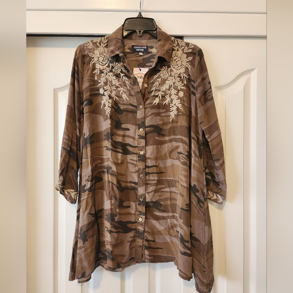 Johnny Was Silk Camo Top